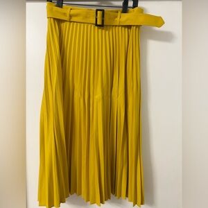 Ann Taylor Vibrant Yellow A-Line Skirt